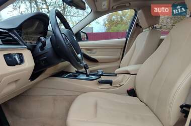 Седан BMW 3 Series 2015 в  фото 6 Седан BMW 3 Series 2015 в