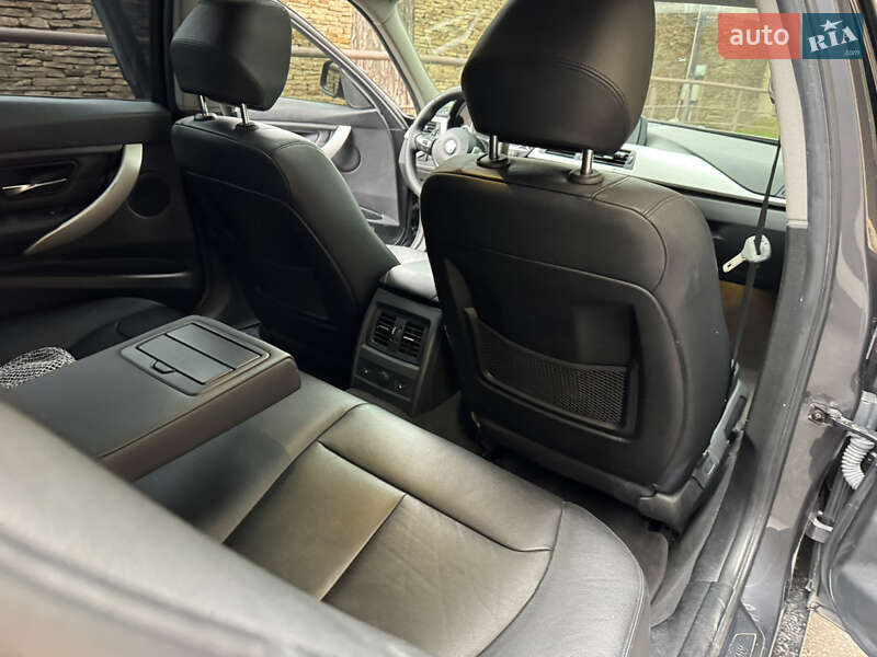 Седан BMW 3 Series 2012 в Киеве