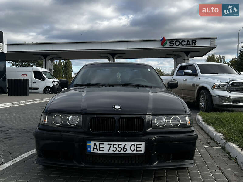 Купе BMW 3 Series 1995 в Одессе фото 4 Купе BMW 3 Series 1995 в Одессе