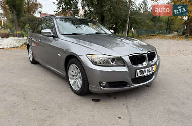 Универсал BMW 3 Series 2010 в 