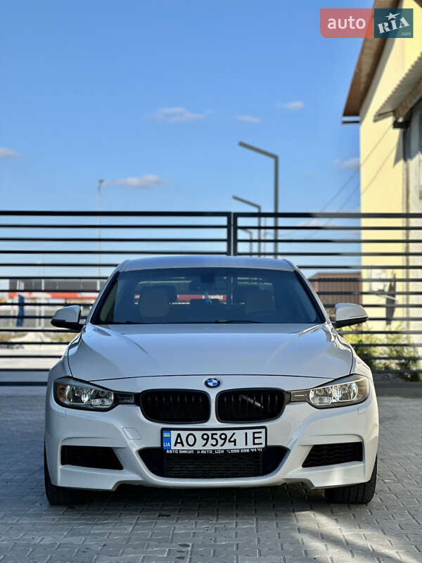 Седан BMW 3 Series 2012 в Ужгороде