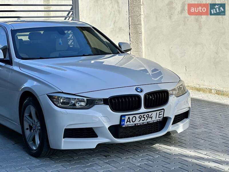 Седан BMW 3 Series 2012 в Ужгороде