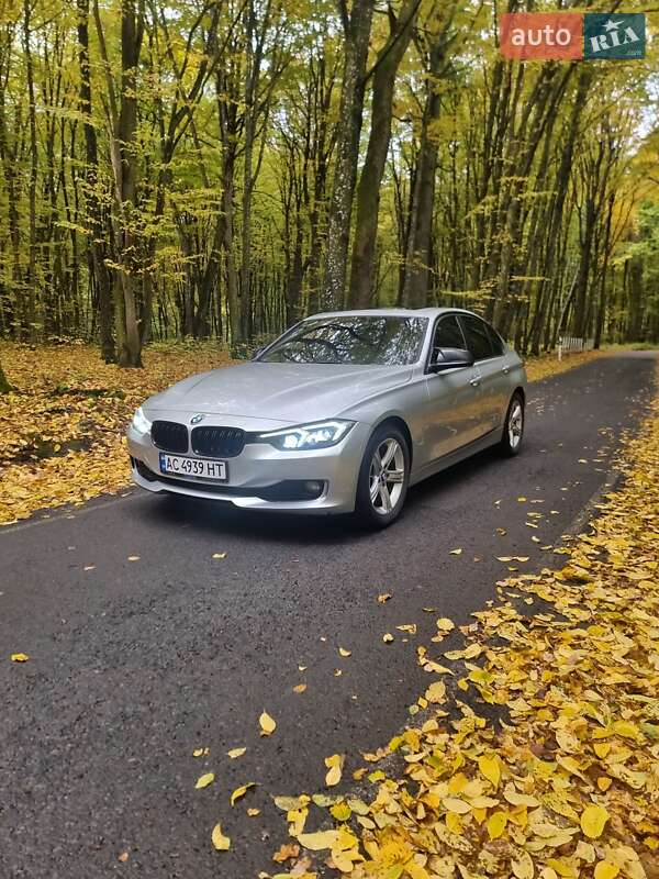 Седан BMW 3 Series 2013 в Луцке фото 7 Седан BMW 3 Series 2013 в Луцке