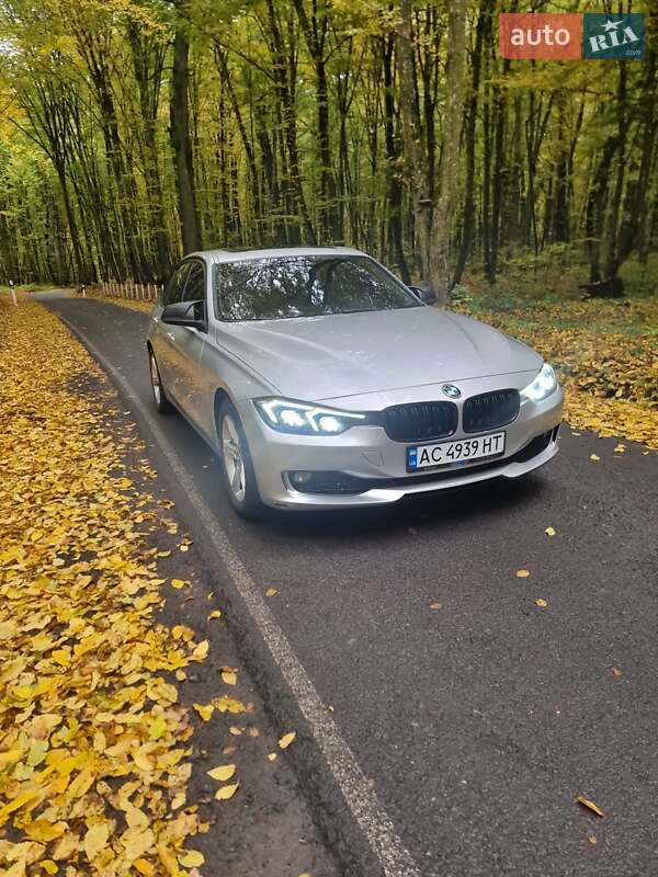 Седан BMW 3 Series 2013 в Луцке фото 12 Седан BMW 3 Series 2013 в Луцке