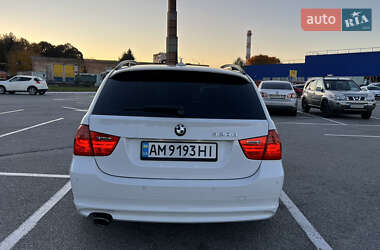 Универсал BMW 3 Series 2010 в 