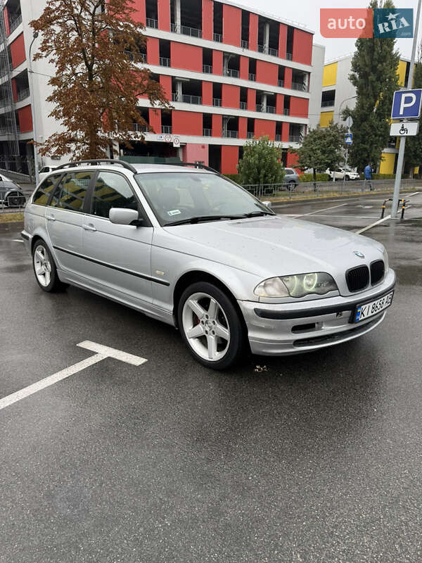 Універсал BMW 3 Series 2001 в Києві