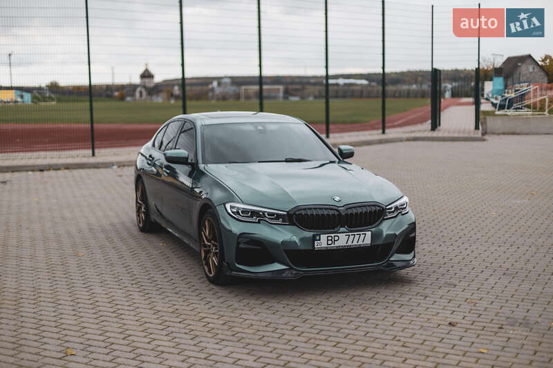 Седан BMW 3 Series 2020 в Бучаче