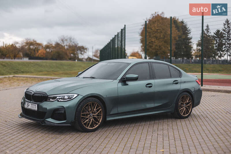 Седан BMW 3 Series 2020 в Бучаче