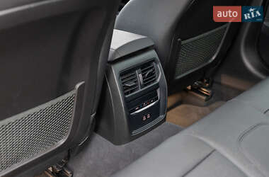 Седан BMW 3 Series 2020 в 