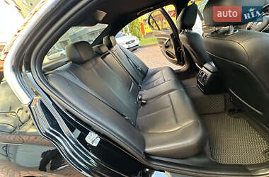 Седан BMW 3 Series 2015 в 