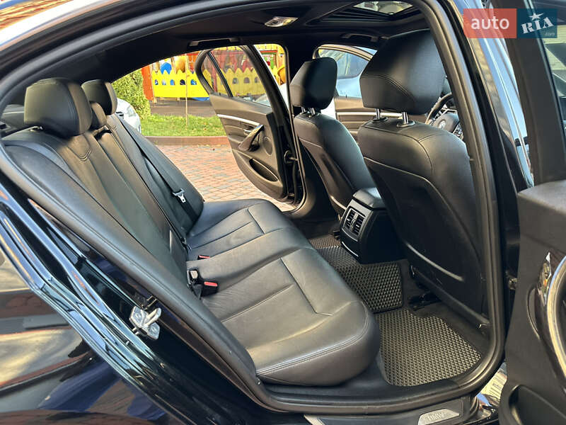 Седан BMW 3 Series 2015 в Івано-Франківську фото 30 Седан BMW 3 Series 2015 в Івано-Франківську