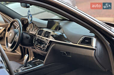 Седан BMW 3 Series 2015 в 