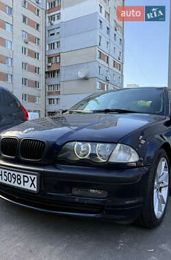 Седан BMW 3 Series 2001 в 