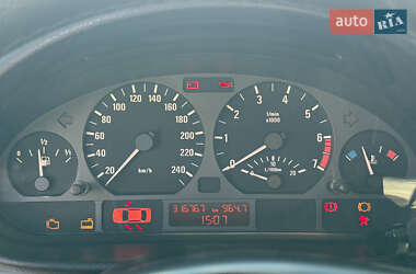 Седан BMW 3 Series 2001 в 