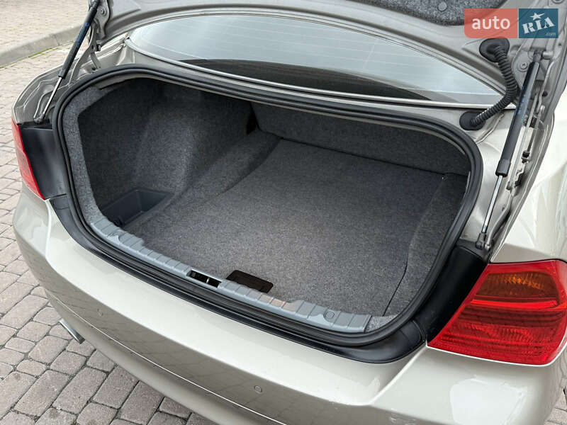 Седан BMW 3 Series 2008 в Киеве фото 14 Седан BMW 3 Series 2008 в Киеве