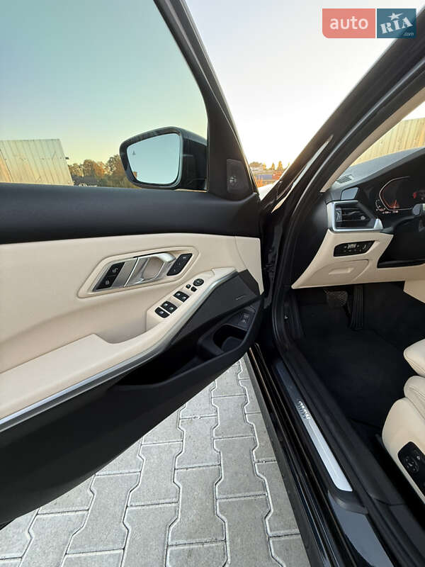 Седан BMW 3 Series 2019 в Тернополе фото 14 Седан BMW 3 Series 2019 в Тернополе