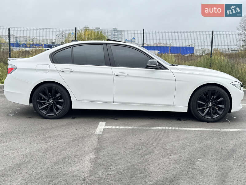 Седан BMW 3 Series 2015 в Киеве фото 4 Седан BMW 3 Series 2015 в Киеве