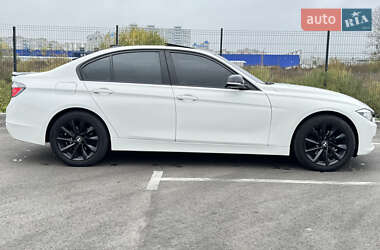 Седан BMW 3 Series 2015 в 