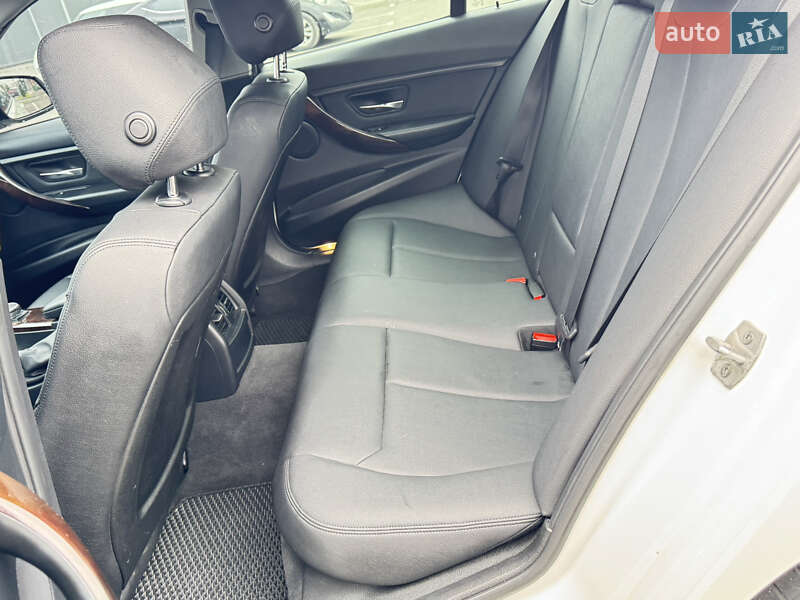 Седан BMW 3 Series 2015 в Киеве фото 10 Седан BMW 3 Series 2015 в Киеве
