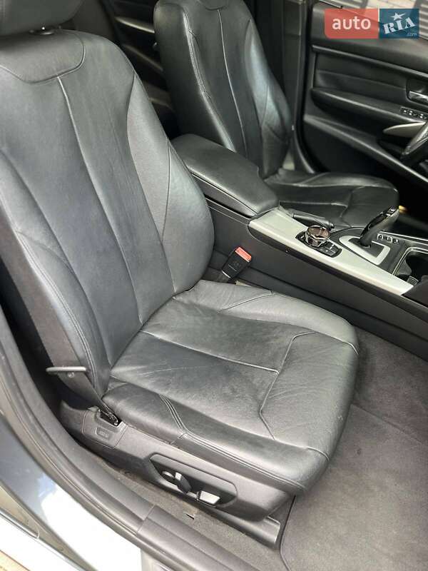 Седан BMW 3 Series 2013 в Хмельницькому