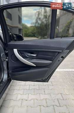 Седан BMW 3 Series 2013 в 