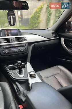 Седан BMW 3 Series 2013 в 