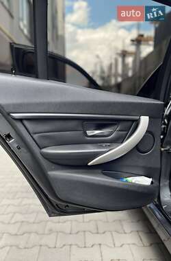 Седан BMW 3 Series 2013 в 
