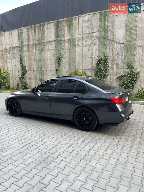 Седан BMW 3 Series 2013 в Хмельницькому