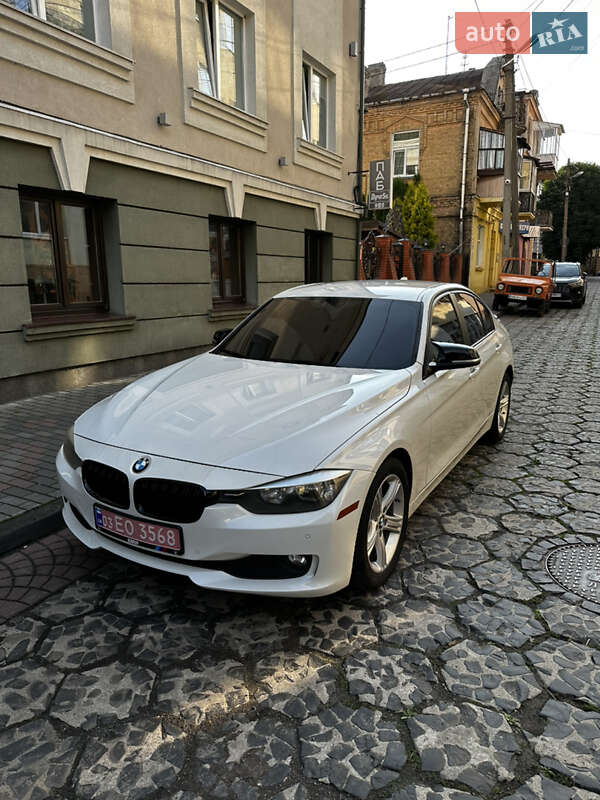 Седан BMW 3 Series 2013 в Луцке