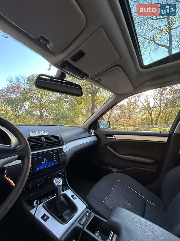 Универсал BMW 3 Series 2004 в Могилев-Подольске