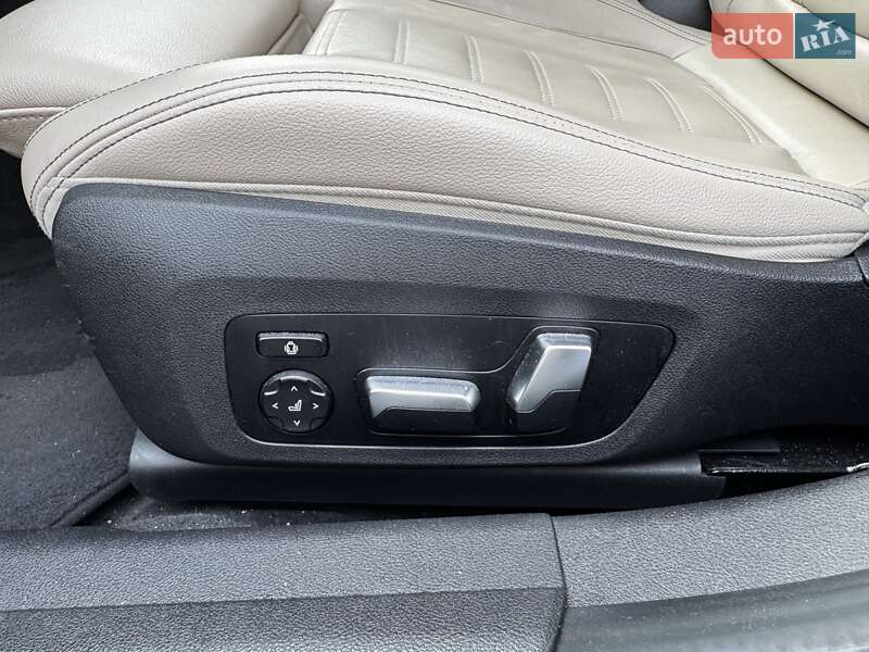 Седан BMW 3 Series 2019 в Киеве фото 21 Седан BMW 3 Series 2019 в Киеве