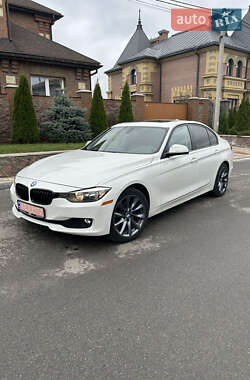 Седан BMW 3 Series 2015 в 