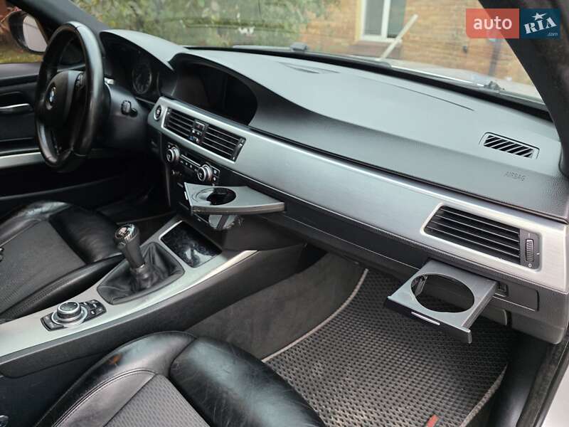 Универсал BMW 3 Series 2009 в Бердичеве фото 6 Универсал BMW 3 Series 2009 в Бердичеве