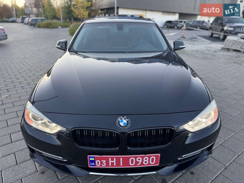 Седан BMW 3 Series 2013 в Рівному