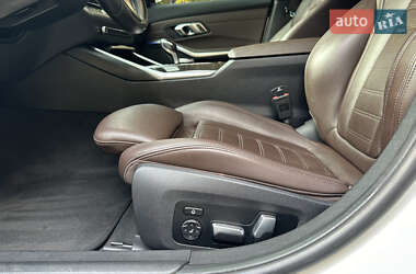 Седан BMW 3 Series 2019 в 