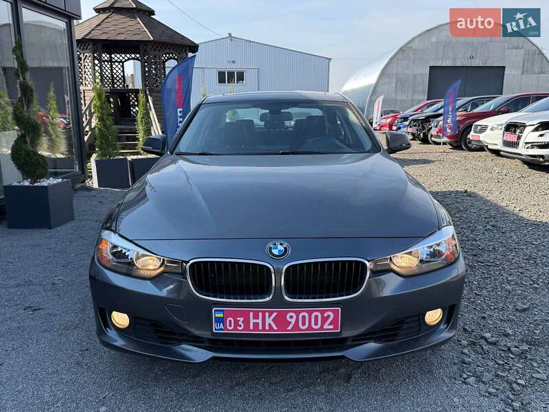 Седан BMW 3 Series 2013 в Луцке
