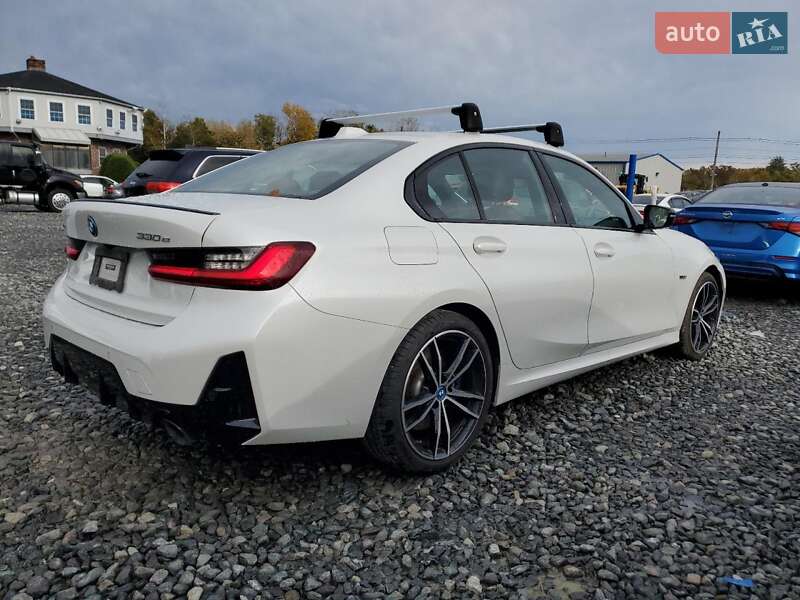 Седан BMW 3 Series 2023 в Львове