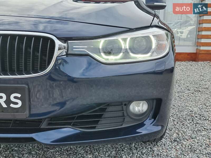 Седан BMW 3 Series 2012 в Києві