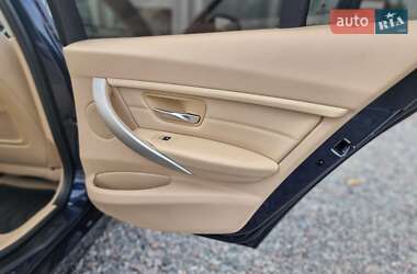 Седан BMW 3 Series 2012 в  фото 76 Седан BMW 3 Series 2012 в
