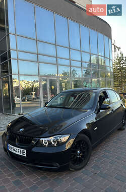 Седан BMW 3 Series 2006 в Ивано-Франковске