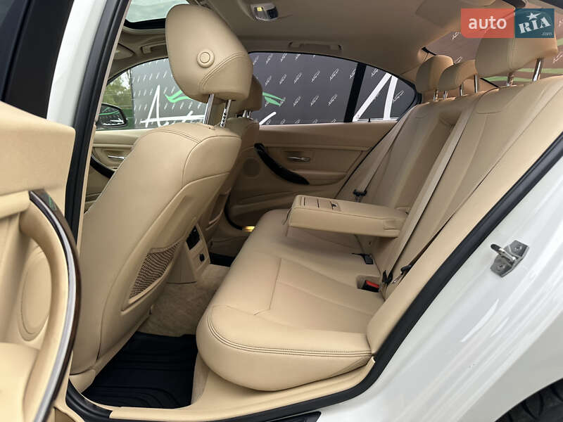 Седан BMW 3 Series 2015 в Києві фото 14 Седан BMW 3 Series 2015 в Києві