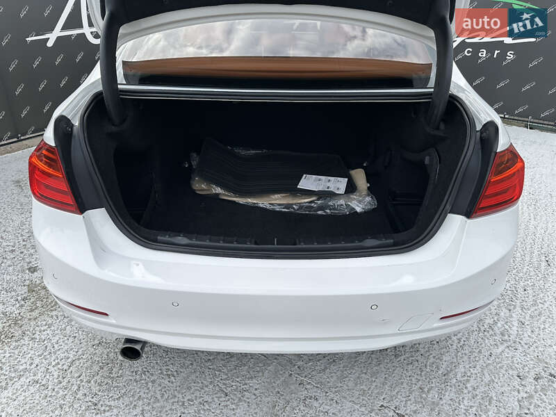 Седан BMW 3 Series 2015 в Києві фото 27 Седан BMW 3 Series 2015 в Києві
