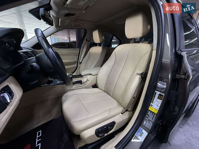 Седан BMW 3 Series 2014 в Одессе