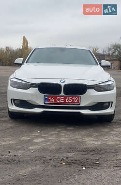 Седан BMW 3 Series 2013 в Пирятині