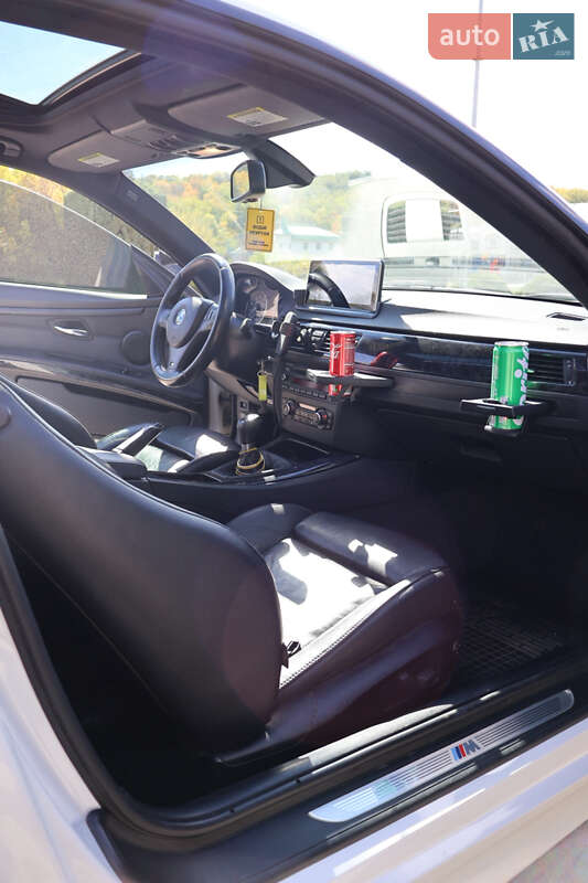 Купе BMW 3 Series 2010 в Днепре