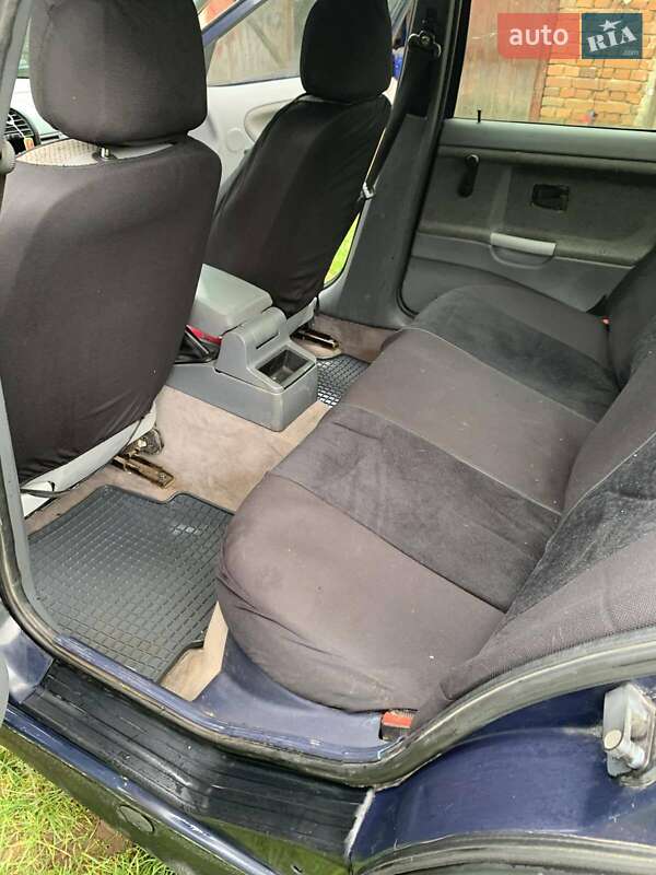 Седан BMW 3 Series 1996 в Надвірній