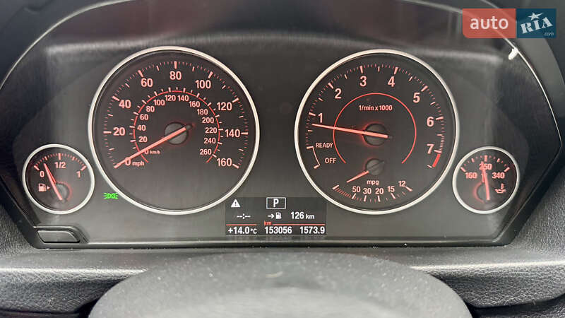 Седан BMW 3 Series 2016 в Киеве