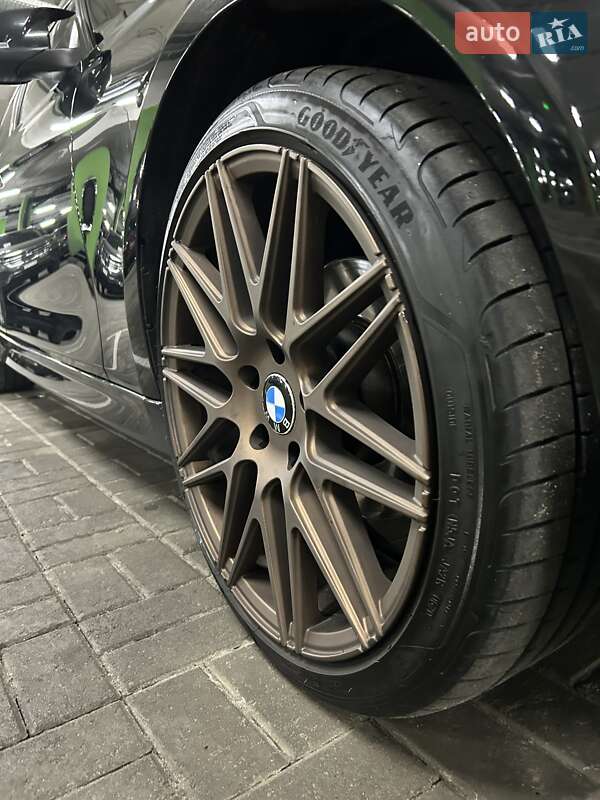 Седан BMW 3 Series 2017 в Києві фото 22 Седан BMW 3 Series 2017 в Києві