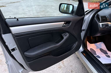 Универсал BMW 3 Series 2002 в  фото 14 Универсал BMW 3 Series 2002 в