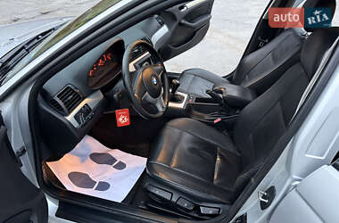 Универсал BMW 3 Series 2002 в  фото 15 Универсал BMW 3 Series 2002 в